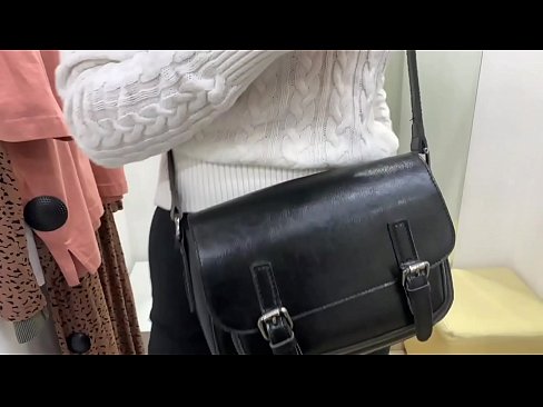 ❤️ Vieša jaunos kalės FeralBerry masturbacija su dildo aprangos kambaryje ❌  Seksas prie lt.fullpornercom.ru ❌️
