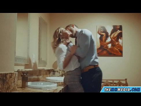 ❤️ Kai krūtininga blondinė vilioja tave viešajame tualete ❌  Seksas prie lt.fullpornercom.ru ❌️